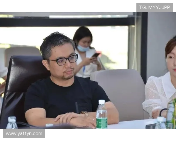 中国百名杰出女企业家创新引领时代经济高质量发展典范研究